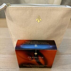Guerlain Terracotta Mineral Bronzing Set with Beige Pouch